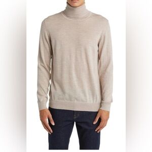 NO NATIONALITY NNO7
TURTLENECK SWEATER BEIGE SIZE xLARGE ITALY
100% MERINO WOOL